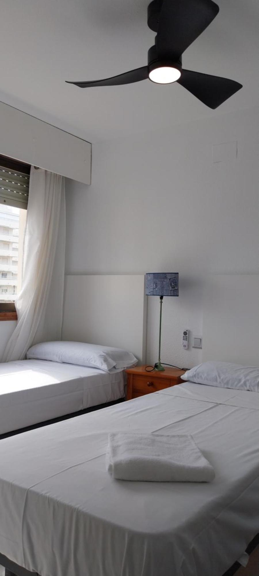 Danio Solo Familia Serviplaya Playa de Gandia Ngoại thất bức ảnh