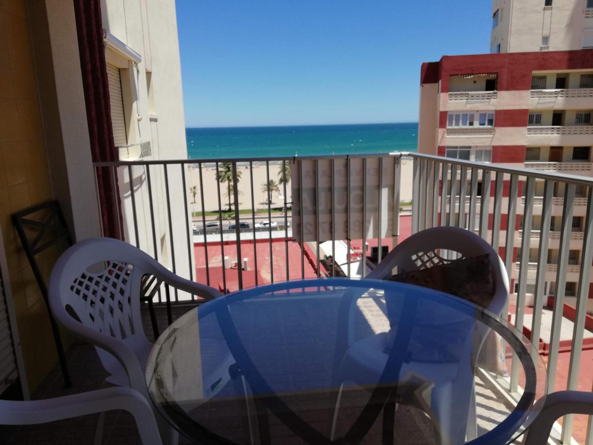 Danio Solo Familia Serviplaya Playa de Gandia Ngoại thất bức ảnh