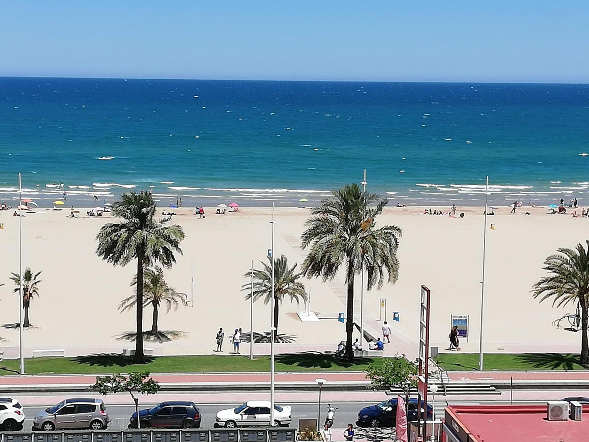 Danio Solo Familia Serviplaya Playa de Gandia Ngoại thất bức ảnh